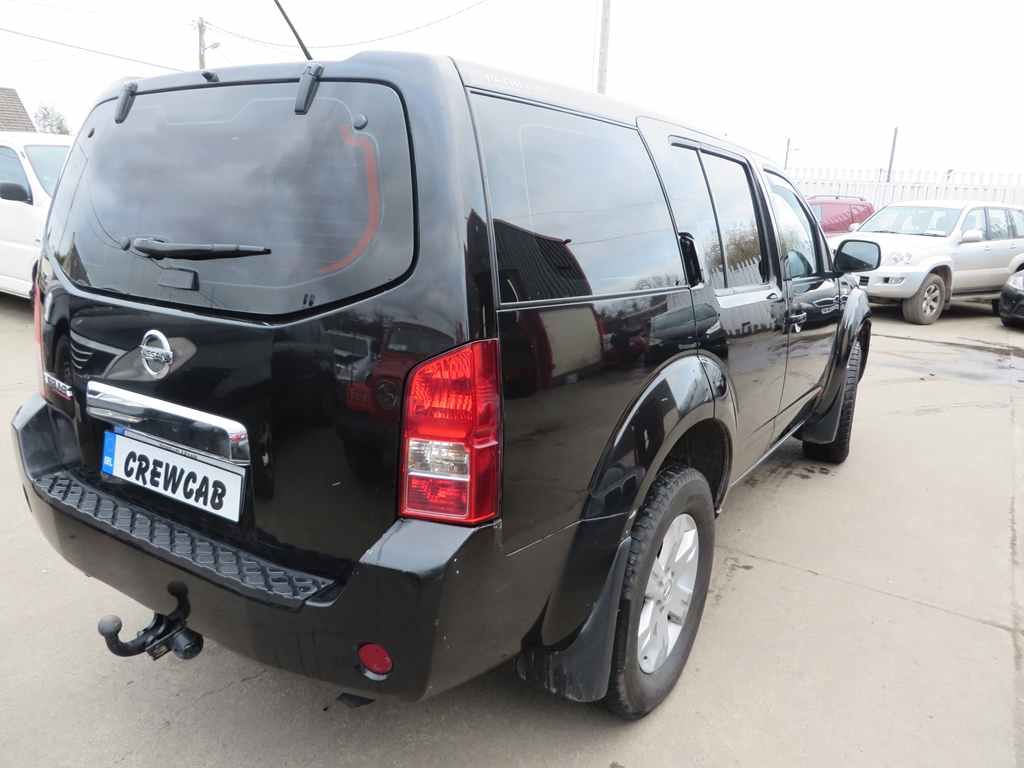 An  07 Nissan Pathfinder Crewcab Conversion